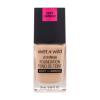 Wet n Wild Photo Focus Dewy Foundation für Frauen 28 ml Farbton  Soft Beige