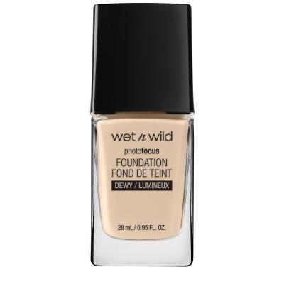 Wet n Wild Photo Focus Dewy Foundation für Frauen 28 ml Farbton  Nude Ivory