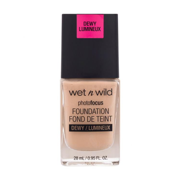 Wet n Wild Photo Focus Dewy Foundation für Frauen 28 ml Farbton  Classic Beige